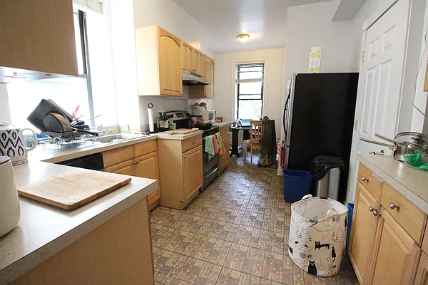 Rented by Luxor Homes & Investment Realty | media 20