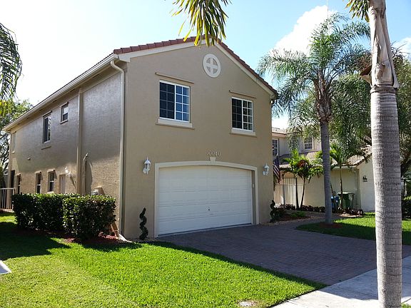 2nd image of 16040 La Costa Dr