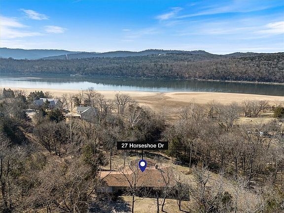 3rd image of 27 Horseshoe Dr