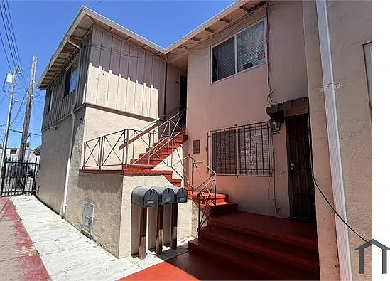 2702 Havenscourt Blvd — Photo 10