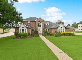 9 Asphodel Dr, Destrehan, LA 70047