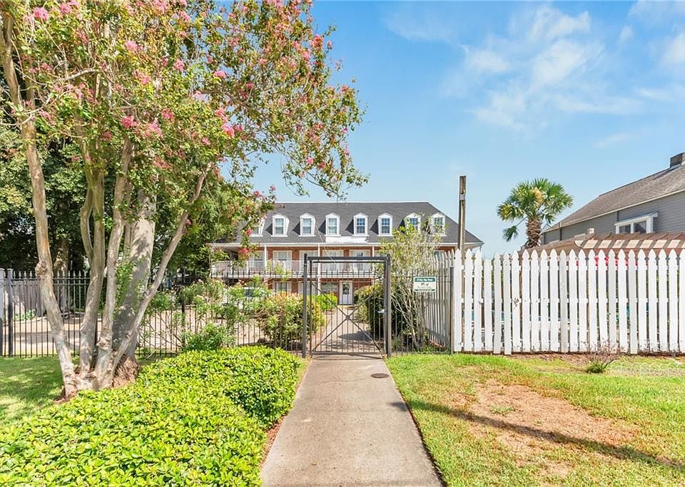 818 Moss St New Orleans, LA, 70119 Apartments for Rent Zillow