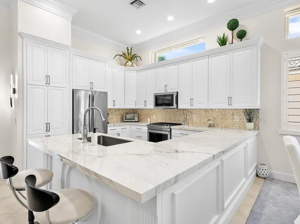 10820 Grande Boulevard, West Palm Beach, FL 33412