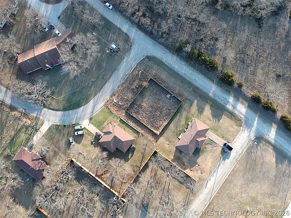 2nd image of 2213 Burkdoll Rd