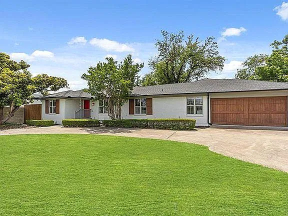 4 bed, 3606 sqft, $7,500 — Photo 2