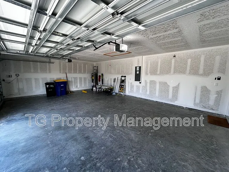 12571 Russian Olive Rd — Photo 28