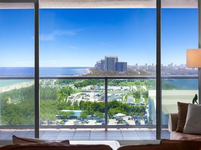 100 Bayview Dr APT 1922, Sunny Isles Beach, FL, 33160