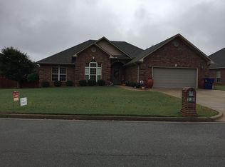 110 Napa Valley Loop, Maumelle, AR 72113