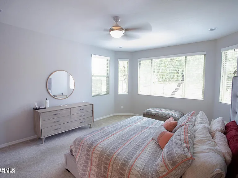 9969 W Robin Ln — Photo 30
