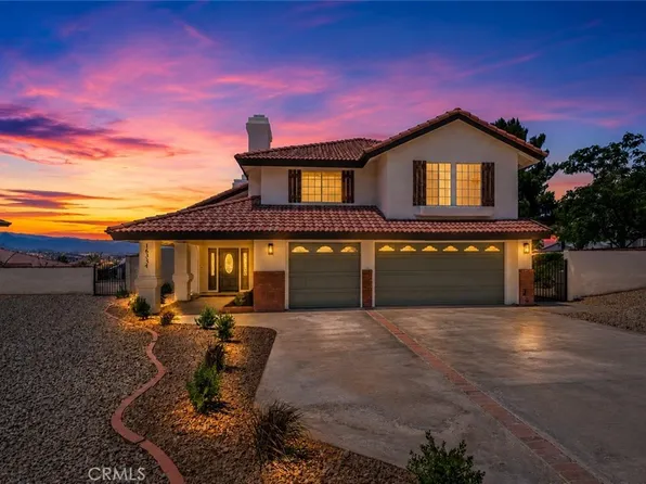 16334 Ridge View Dr, Apple Valley, CA 92307