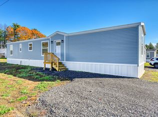 15 Valerie Ln, Waterville, ME 04901