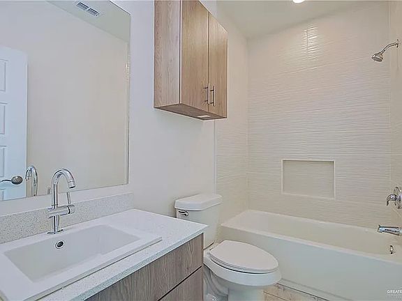 4th image of 5308 Vision St #A