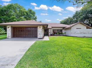 2200 Hamlet Dr, Melbourne, FL 32934