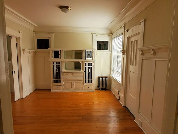 2nd image of 1351 California St #5