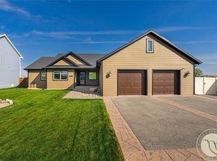 515 14th St W, Hardin, MT 59034