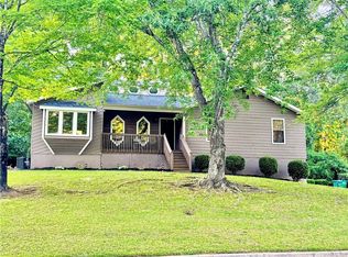 3521 Birchwood Trl, Snellville, GA 30078