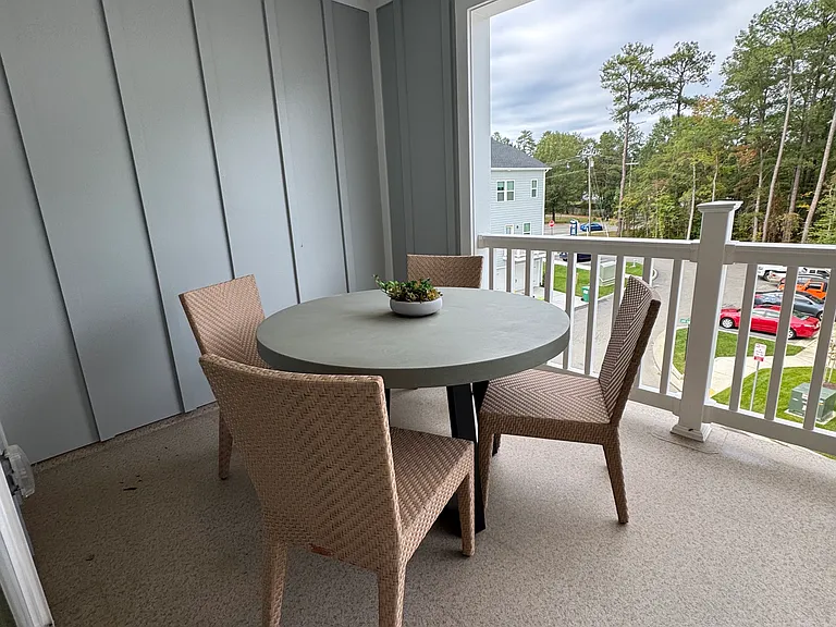 8001 Lake Laurel Ln #B — Photo 34
