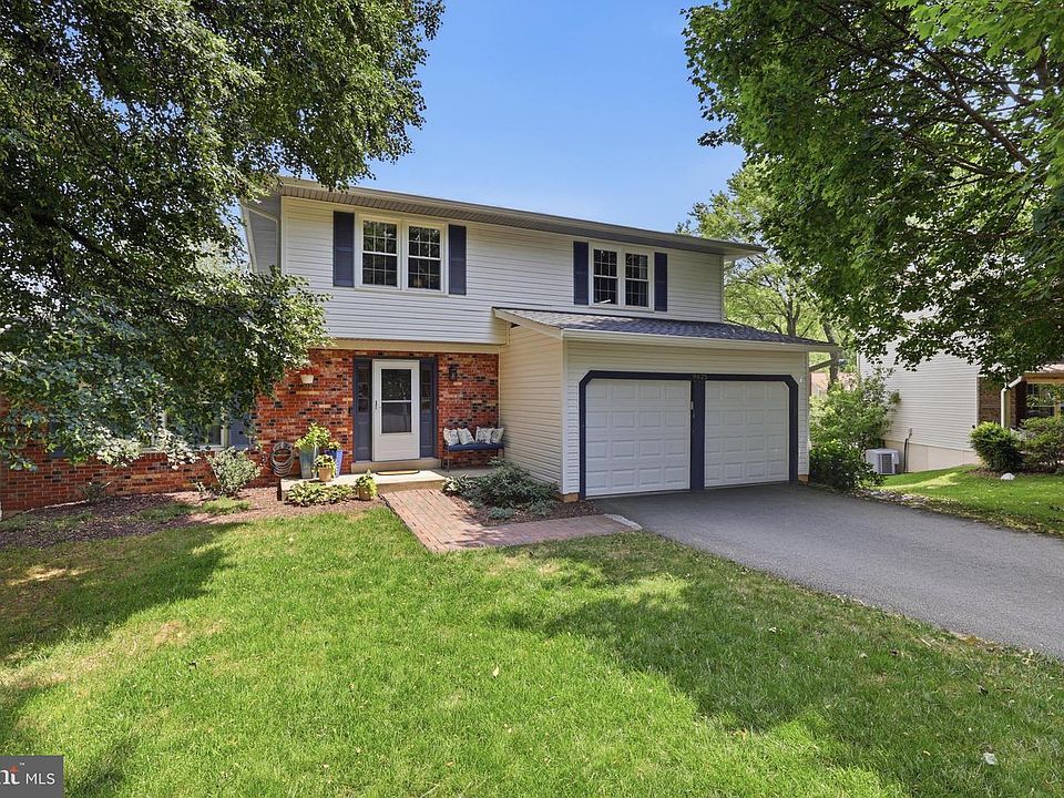 1st image of 9825 Wolcott Dr