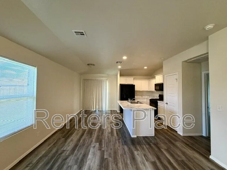 8316 E 161st Pl S — Photo 4