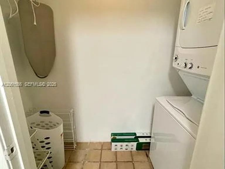 151 Crandon Blvd #CU-822 — Photo 9