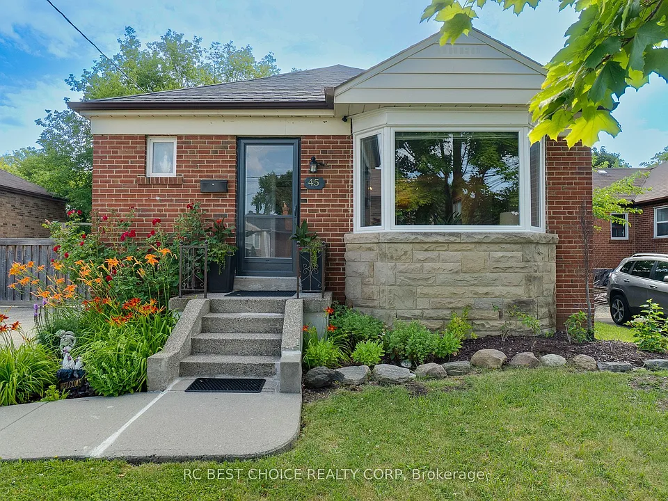 45 Mayall Ave #MAIN