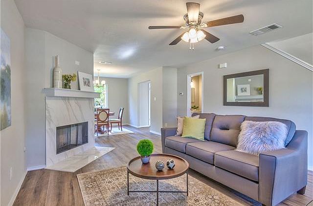 1st image of 1005 Hughmont Dr