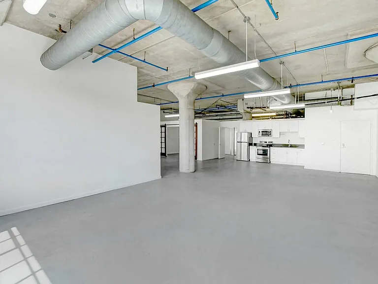 RiverFront live - Work Lofts — Photo 126