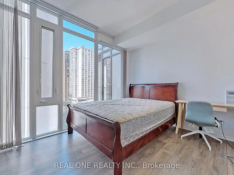75 Saint Nicholas St #1004 — Photo 16