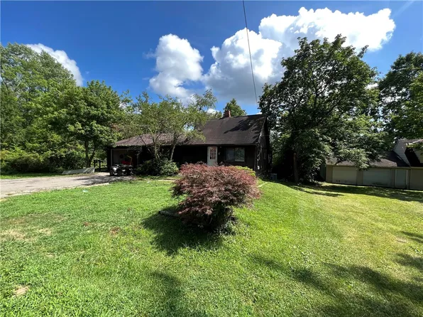 440 Evergreen Ave, New Castle, PA 16105