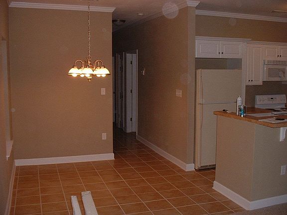 3rd image of 1216 N East St