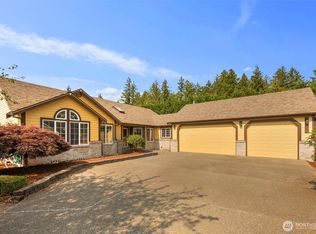 6708 Oakbrook Ct SE, Olympia, WA 98513