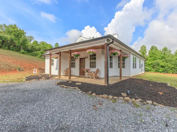 1868 E Emerson Rd, Cohutta, GA 30710