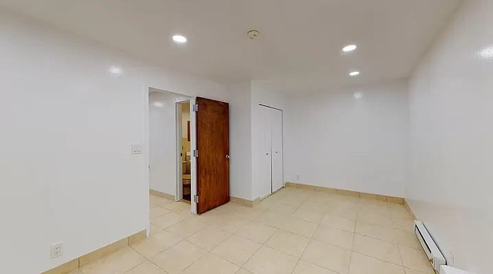 Rented by Keller Williams NYC | media 16