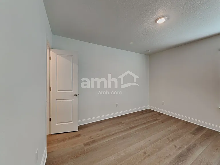 16397 Aubergine Aly — Photo 22