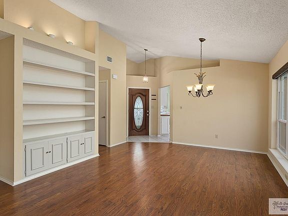 4th image of 190 Palma Del Lago Cir