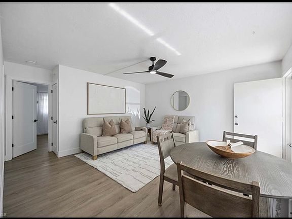 2nd image of 1062 Hartley Ave Unit 209