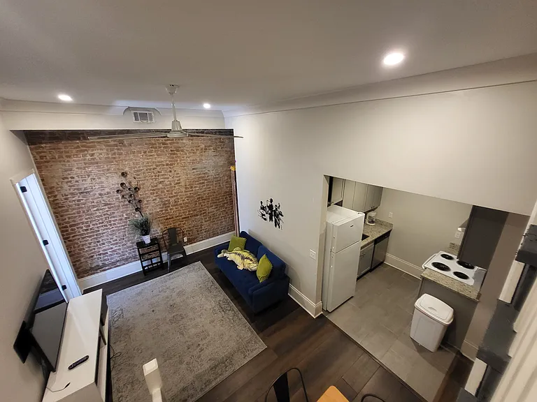 331 Decatur St #3A — Photo 3