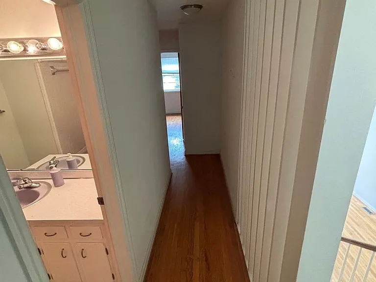 2312 Bedford Ave — Photo 17