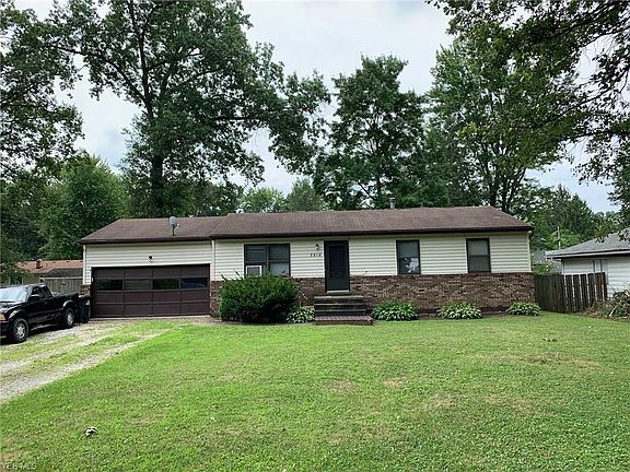 2nd image of 3916 Ganyard Ave