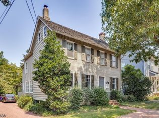 15 E 2nd St, Moorestown Twp., NJ 08057
