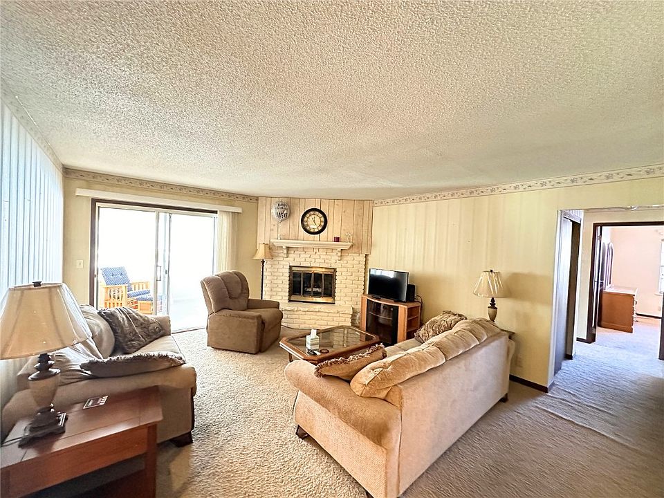 4121 Lexington Dr NE APT A, Cedar Rapids, IA 52402 Zillow