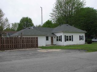 119 W Sherron St, Sweetser, IN 46987