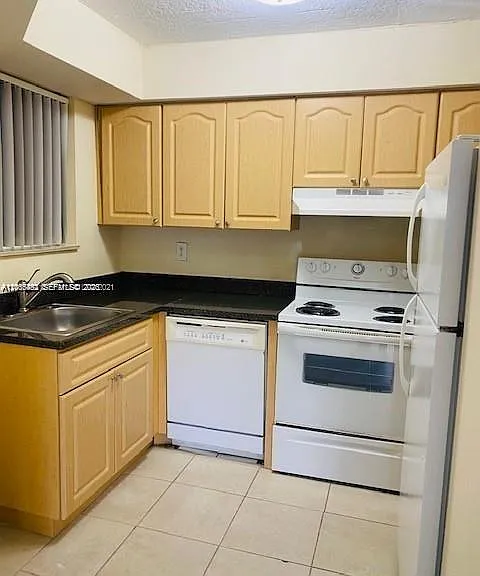 8255 SW 152nd Ave #E112 — Photo 13