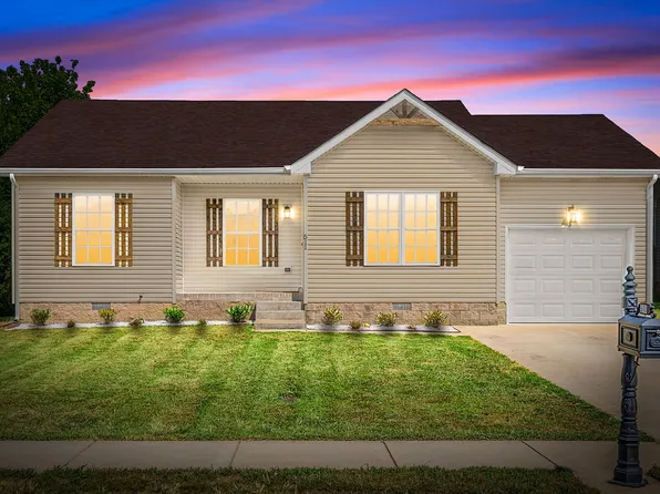 511 Fox Trot Dr, Clarksville, TN 37042