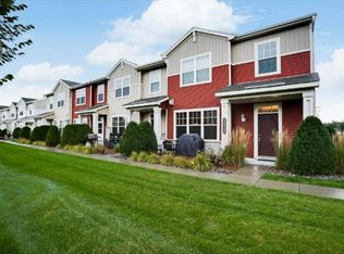 3334 Hazel Trl UNIT B, Woodbury, MN 55129