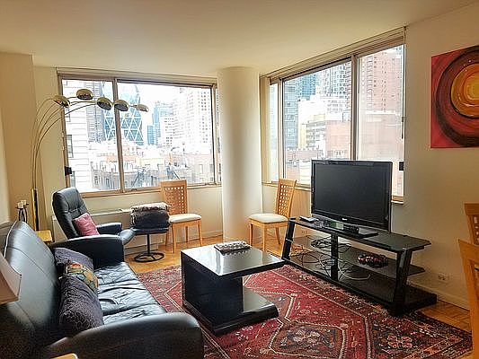 1st image of 350 W 50th St APT 9I