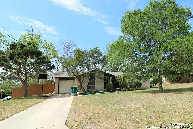 1st image of 311 Cherrywood Ln