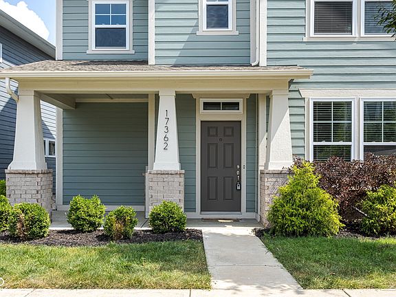 3rd image of 17362 Dovehouse Ln
