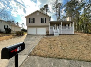 111 Ivy Trace Ln, Dallas, GA 30157