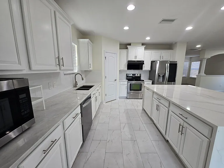 7855 Tuscany Woods Dr — Photo 15